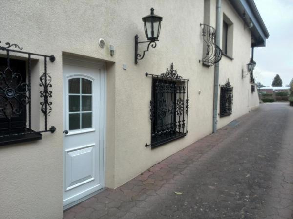 Groß Grönau Uni - Luebeck Appartement מראה חיצוני תמונה